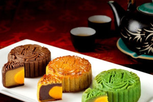 Chụp Ảnh Trung Thu Tại Các Lễ Hội: Bật Mí Các Kỹ Thuật Chuyên Nghiệp